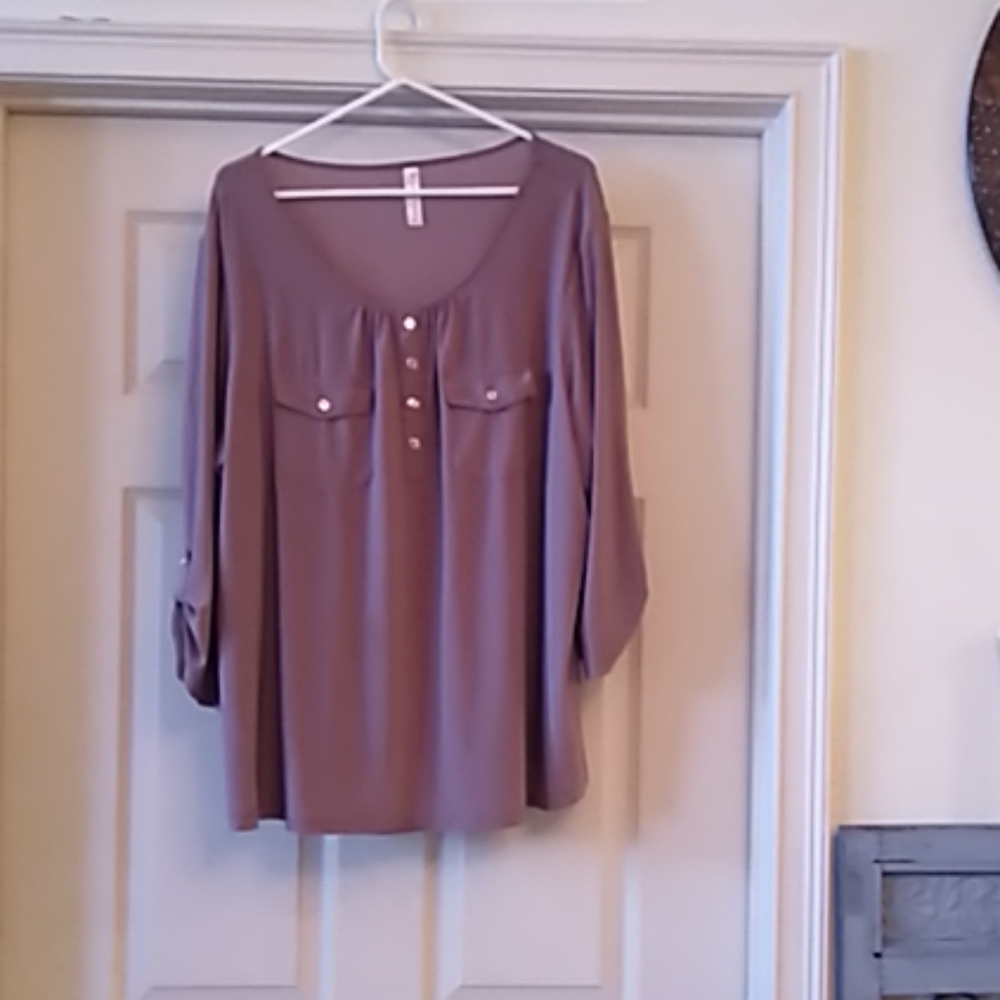 Plus size blouse
